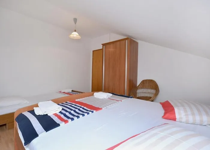 2-bedroom With Large Terrace 3558-1 Apartament