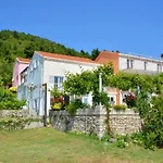 2-bedroom With Large Terrace 3558-1 Žuljana