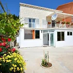 2-bedroom With Large Terrace 3558-1 Žuljana