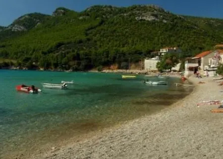 2-bedroom With Large Terrace 3558-1 Apartman Zuljana