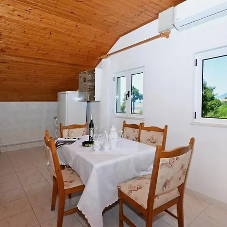 2-bedroom With Large Terrace 3558-1 Daire *