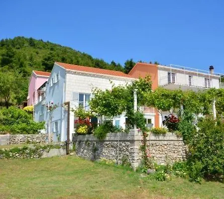 2-bedroom With Large Terrace 3558-1 Zuljana