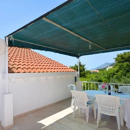 2-bedroom With Large Terrace 3558-1 Žuljana