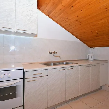 2-bedroom With Large Terrace 3558-1 Daire *