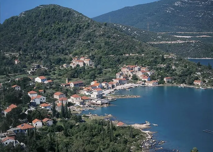 아파트 2-bedroom With Large Terrace 3558-1